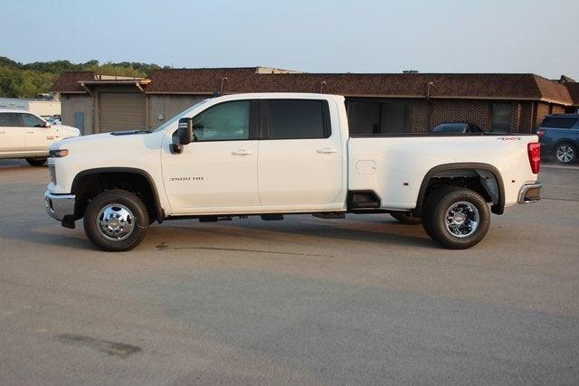 new 2025 Chevrolet Silverado 3500 car, priced at $77,644