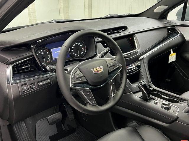 new 2025 Cadillac XT5 car, priced at $57,387