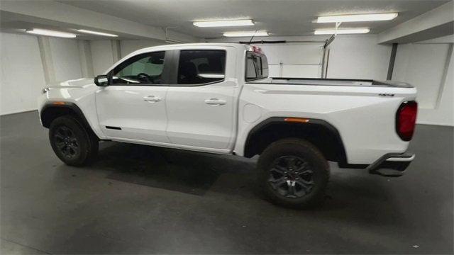 new 2025 GMC Canyon car, priced at $39,990