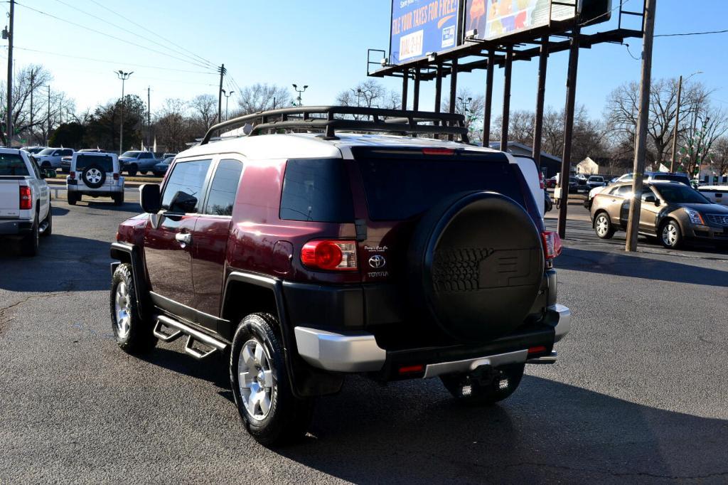 used 2007 Toyota FJ Cruiser car, priced at $13,991