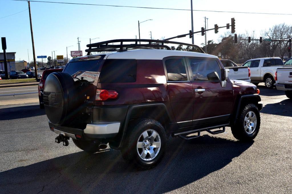 used 2007 Toyota FJ Cruiser car, priced at $13,991