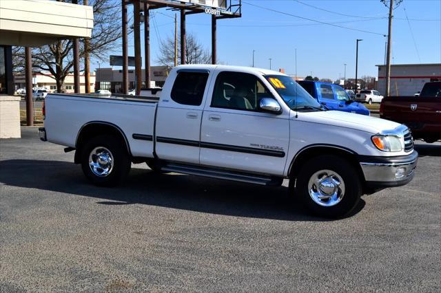 used 2002 Toyota Tundra car, priced at $9,991