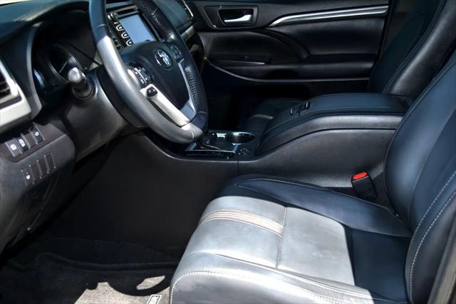 used 2017 Toyota Highlander car, priced at $19,991