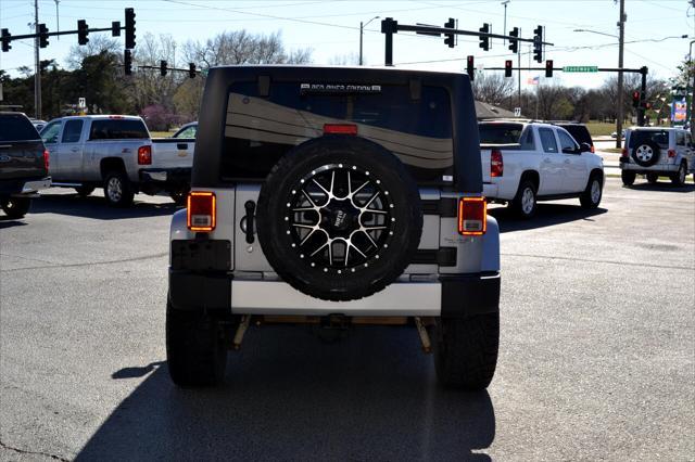 used 2015 Jeep Wrangler Unlimited car, priced at $18,991