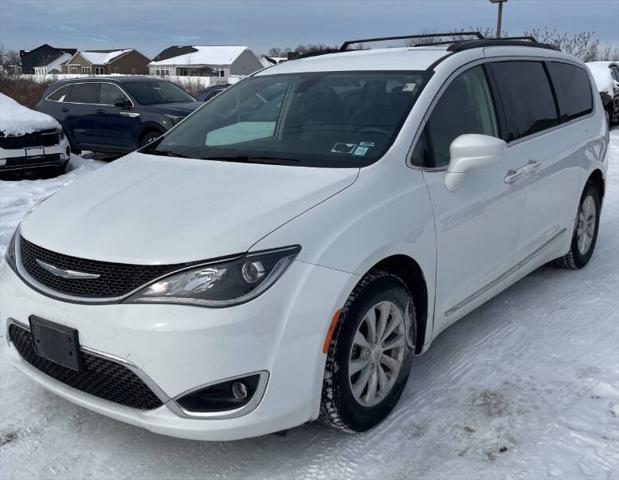 used 2017 Chrysler Pacifica car, priced at $12,450