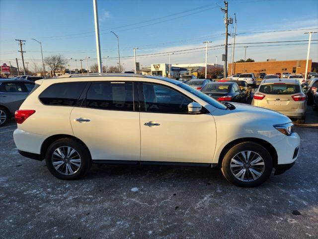 used 2020 Nissan Pathfinder car, priced at $15,950