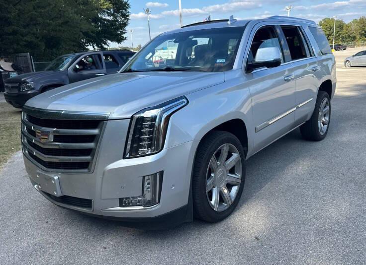 used 2019 Cadillac Escalade car, priced at $18,950