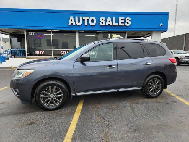 used 2014 Nissan Pathfinder car, priced at $7,950