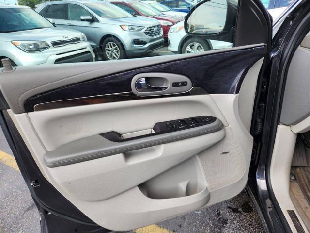 used 2015 Buick Enclave car, priced at $6,950