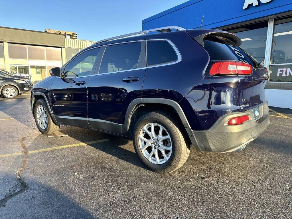 used 2016 Jeep Cherokee car, priced at $10,950