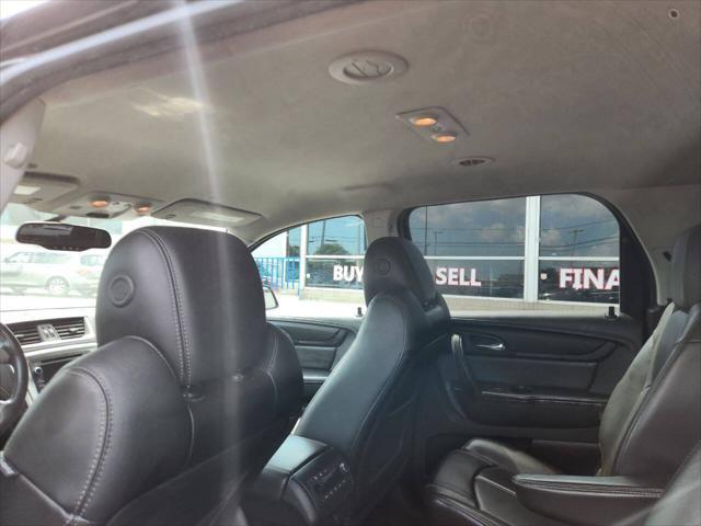 used 2015 GMC Acadia car, priced at $13,450