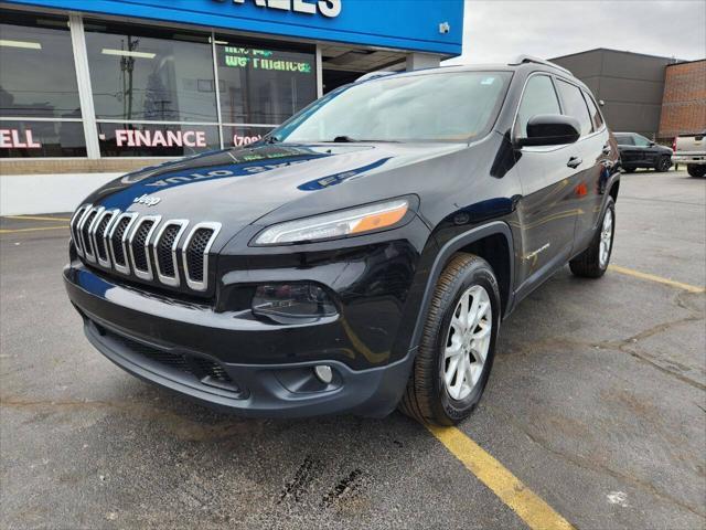 used 2015 Jeep Cherokee car, priced at $12,995