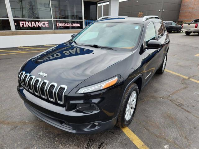 used 2015 Jeep Cherokee car, priced at $12,995