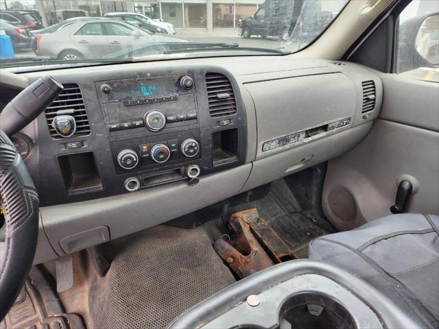 used 2007 Chevrolet Silverado 1500 car, priced at $1,950