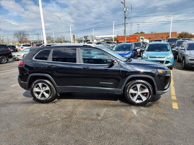 used 2020 Jeep Cherokee car, priced at $15,950