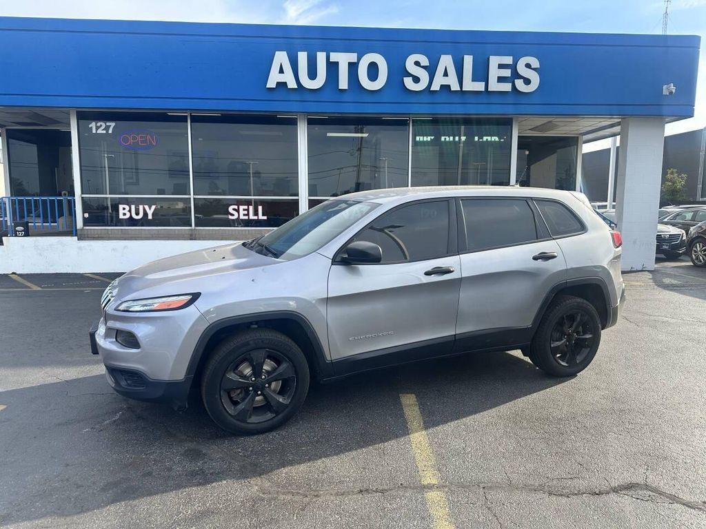 used 2015 Jeep Cherokee car, priced at $5,950