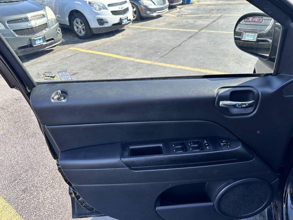 used 2017 Jeep Compass car, priced at $3,750