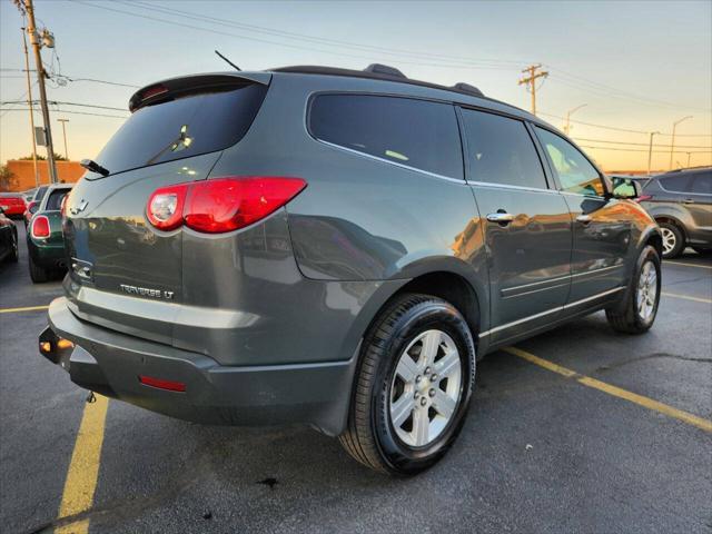 used 2011 Chevrolet Traverse car, priced at $4,950