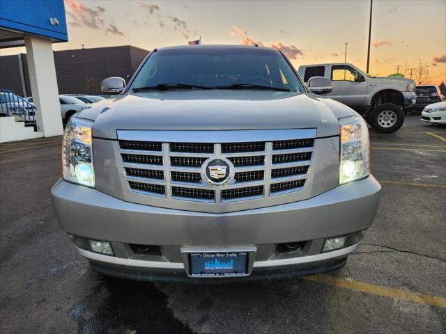 used 2007 Cadillac Escalade car, priced at $8,950