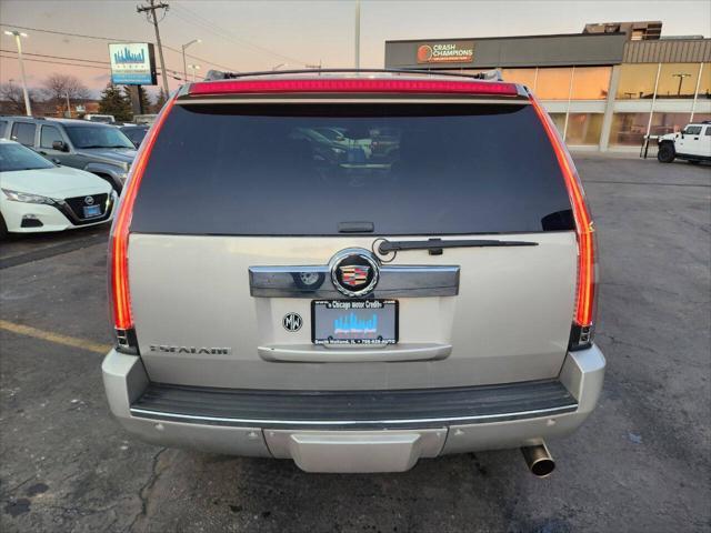 used 2007 Cadillac Escalade car, priced at $8,950