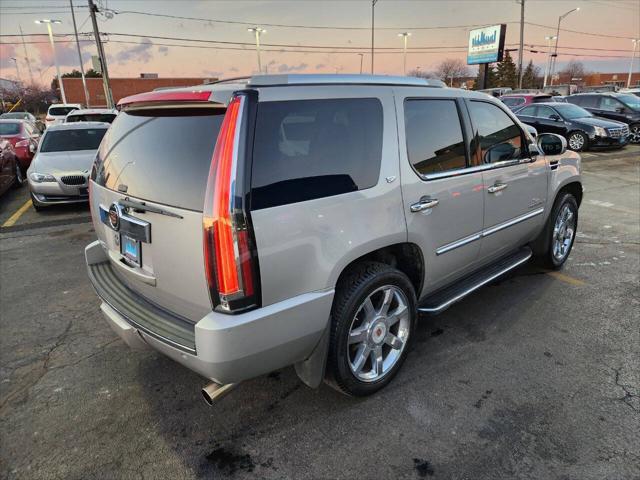 used 2007 Cadillac Escalade car, priced at $8,950