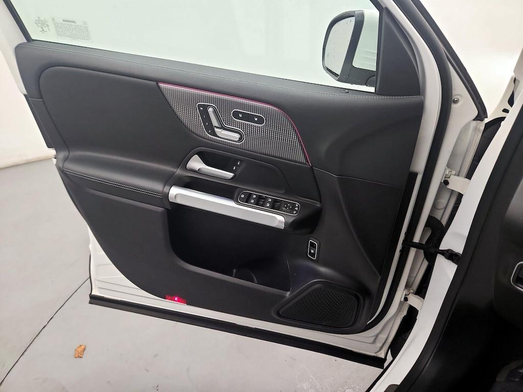 used 2021 Mercedes-Benz GLB 250 car, priced at $29,998