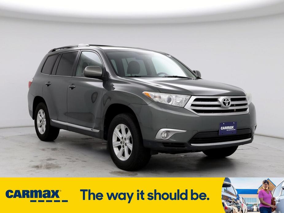 used 2013 Toyota Highlander car, priced at $18,998