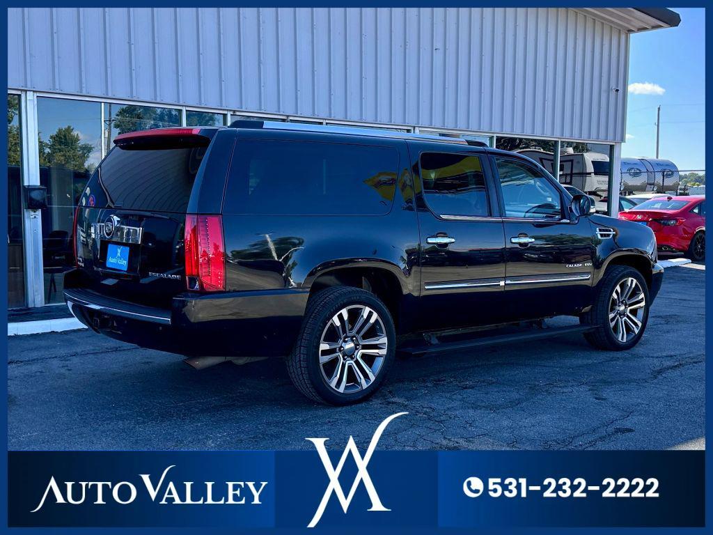 used 2011 Cadillac Escalade ESV car, priced at $9,995