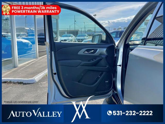 used 2021 Chevrolet Traverse car, priced at $18,950