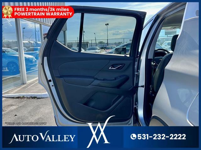 used 2021 Chevrolet Traverse car, priced at $18,950
