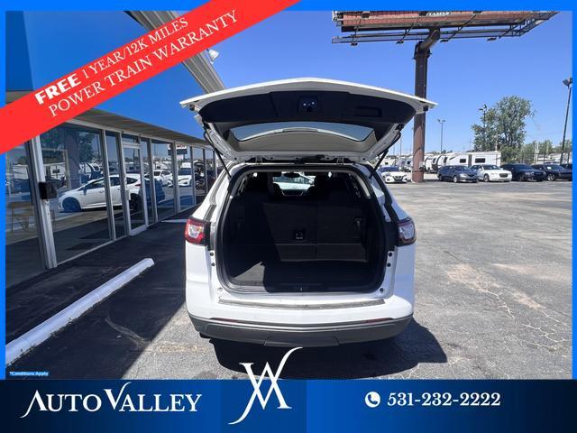 used 2016 Chevrolet Traverse car, priced at $11,950