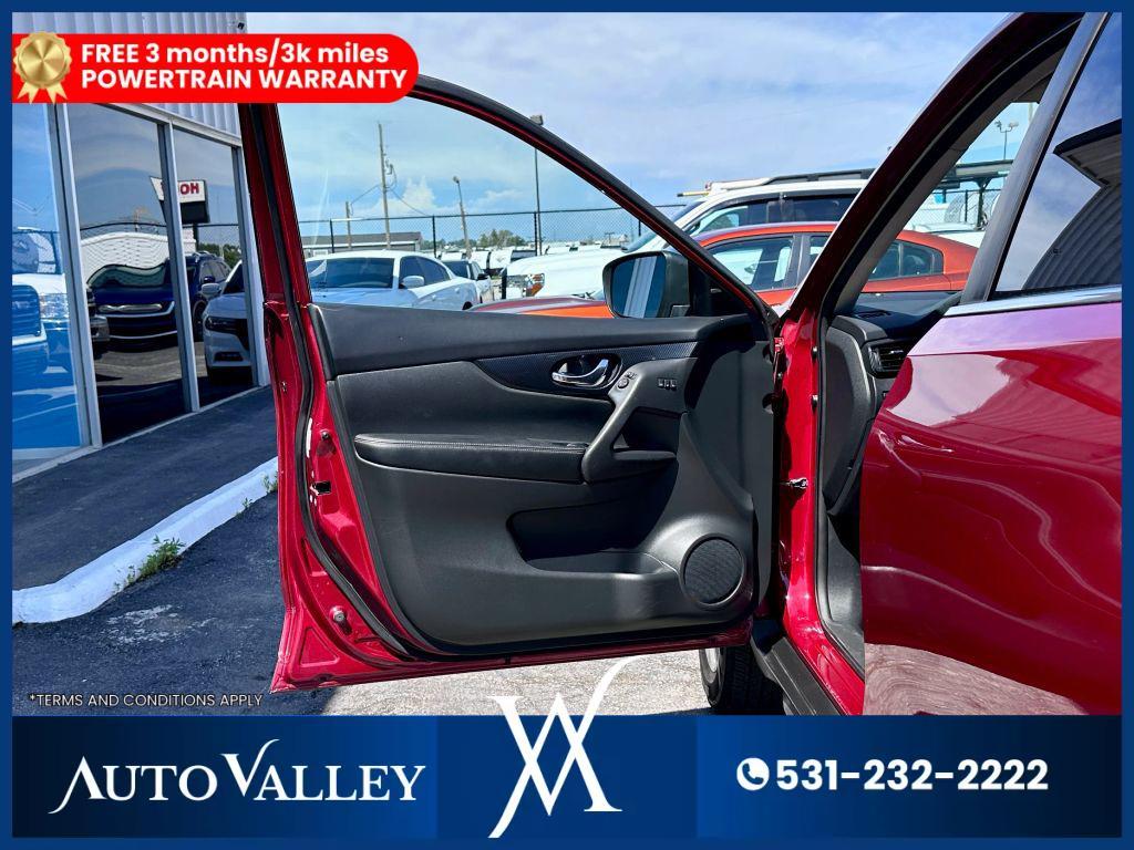 used 2019 Nissan Rogue car, priced at $16,950