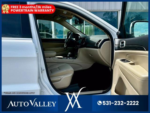 used 2022 Jeep Grand Cherokee car, priced at $19,995