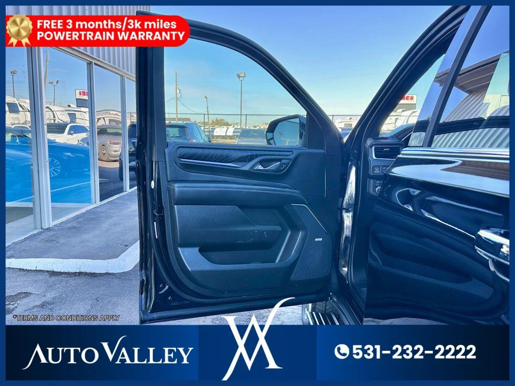 used 2023 GMC Yukon XL car, priced at $46,950