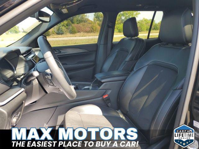 used 2024 Jeep Grand Cherokee car, priced at $34,670