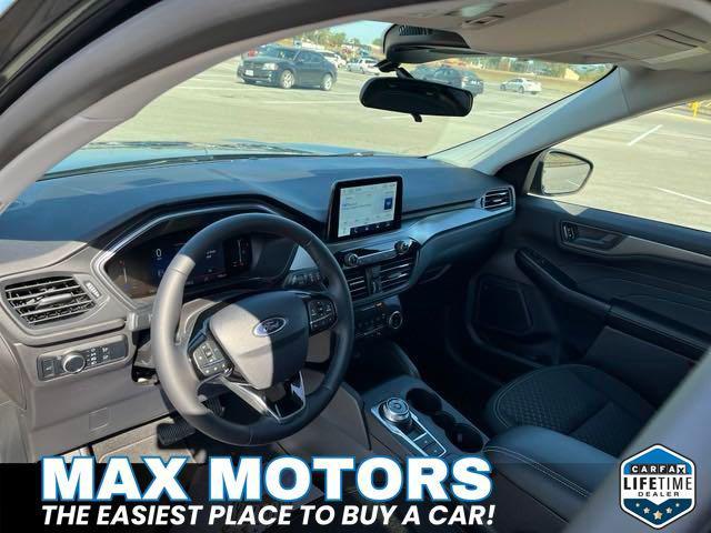 new 2024 Ford Escape car, priced at $25,984