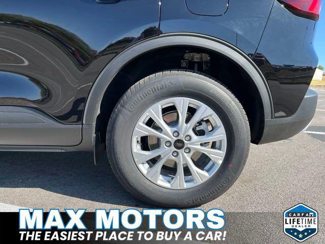new 2024 Ford Escape car, priced at $25,984