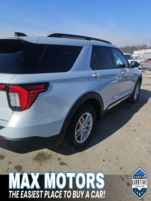 new 2025 Ford Explorer car, priced at $39,925