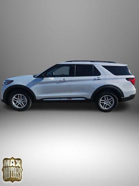 new 2025 Ford Explorer car, priced at $39,986