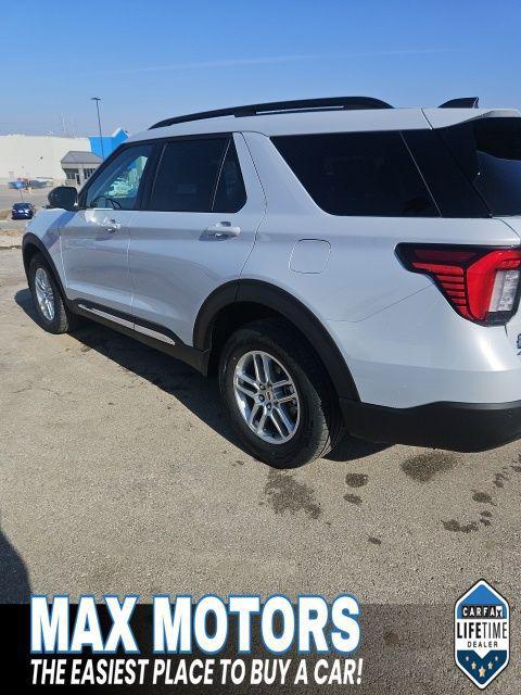 new 2025 Ford Explorer car, priced at $39,925
