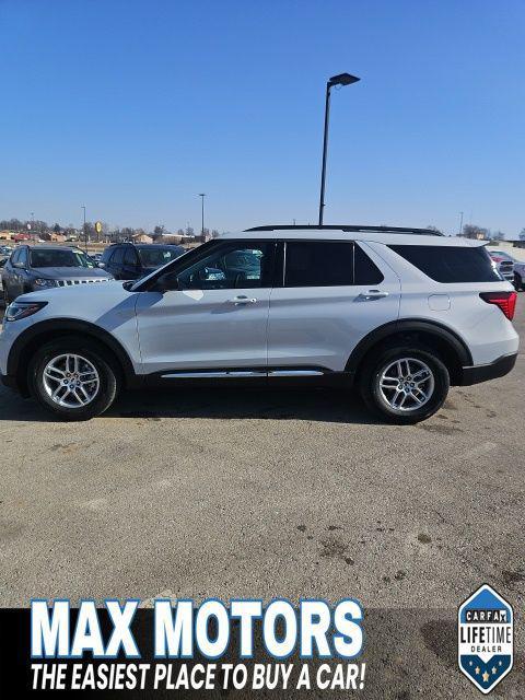 new 2025 Ford Explorer car, priced at $39,925