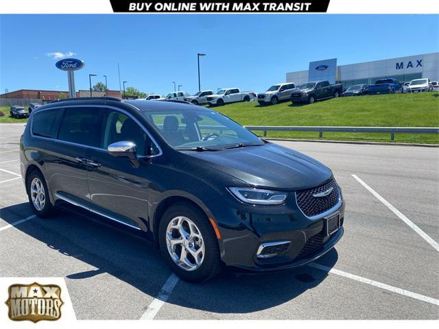 used 2022 Chrysler Pacifica car, priced at $34,583