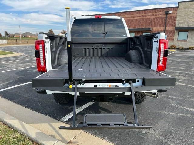 new 2024 Ford F-250 car, priced at $75,778