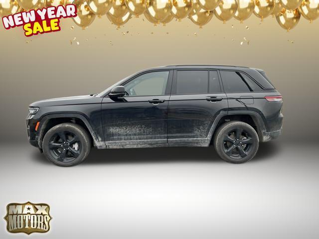 used 2024 Jeep Grand Cherokee car, priced at $41,887