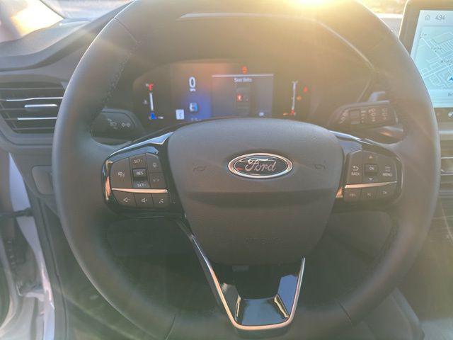 new 2025 Ford Escape car, priced at $30,759