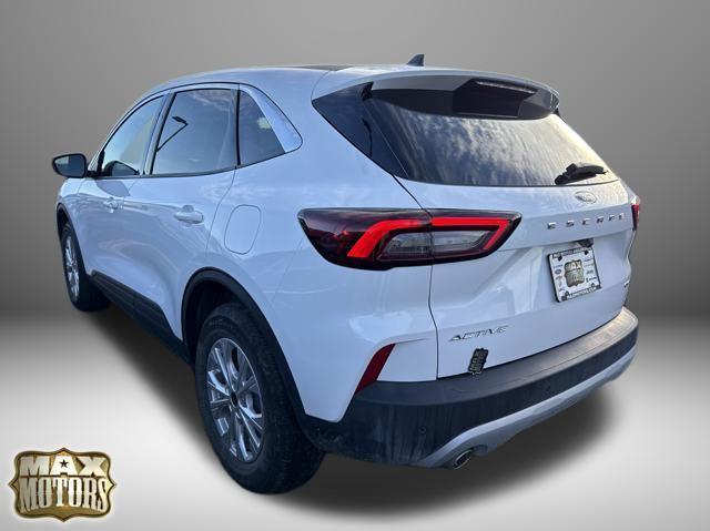 new 2024 Ford Escape car, priced at $30,178