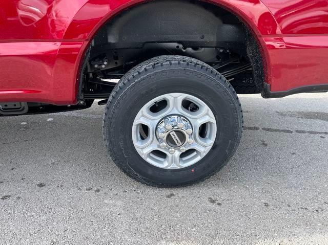 new 2025 Ford F-350 car, priced at $53,324