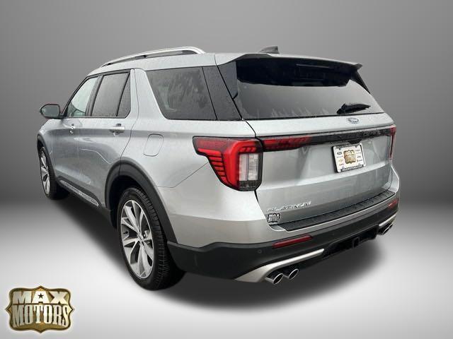 new 2025 Ford Explorer car, priced at $53,379