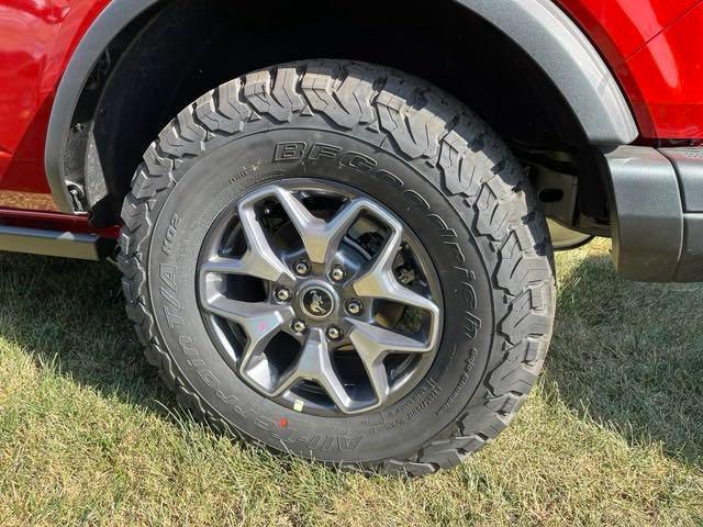 new 2024 Ford Bronco car, priced at $55,437