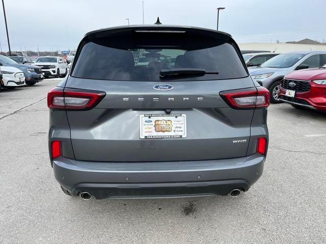 new 2025 Ford Escape car, priced at $39,026